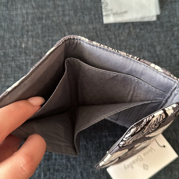 Vera Bradley Women’s RFID Mini Trifold Wallet in Moon Shadow Meadow - Picture 8 of 8